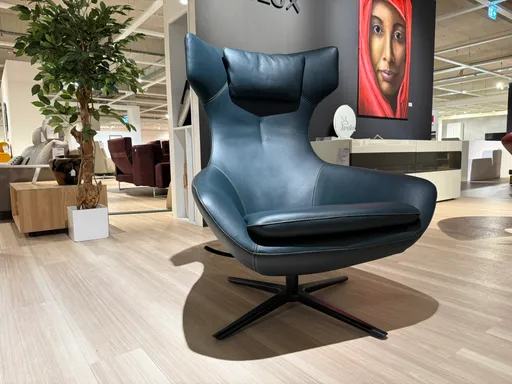 Drehsessel mit Kippmechanik